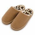 Zapatillas de casa 36/37 de pana beige con forro afelpado animal print